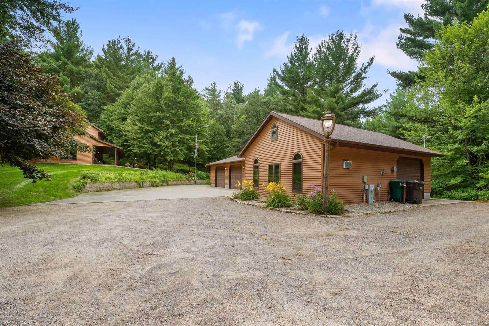 9258 Harding Road, Plainfield, WI 54966