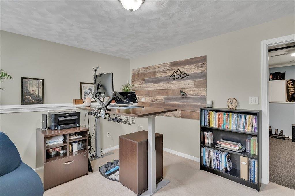 6 Sequoia Dr, Wilmington, MA 01887