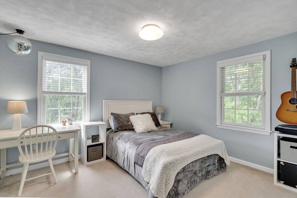 6 Sequoia Dr, Wilmington, MA 01887