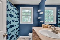 6 Sequoia Dr, Wilmington, MA 01887