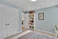 6 Sequoia Dr, Wilmington, MA 01887