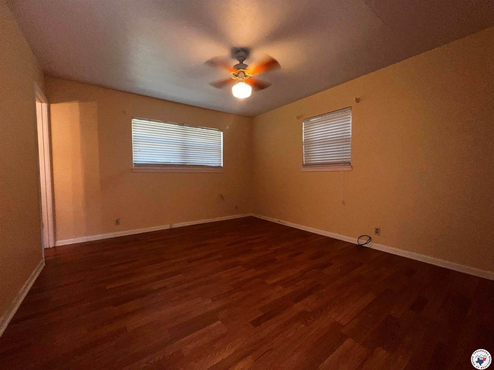 2516 E 42nd St, Texarkana, AR 71854