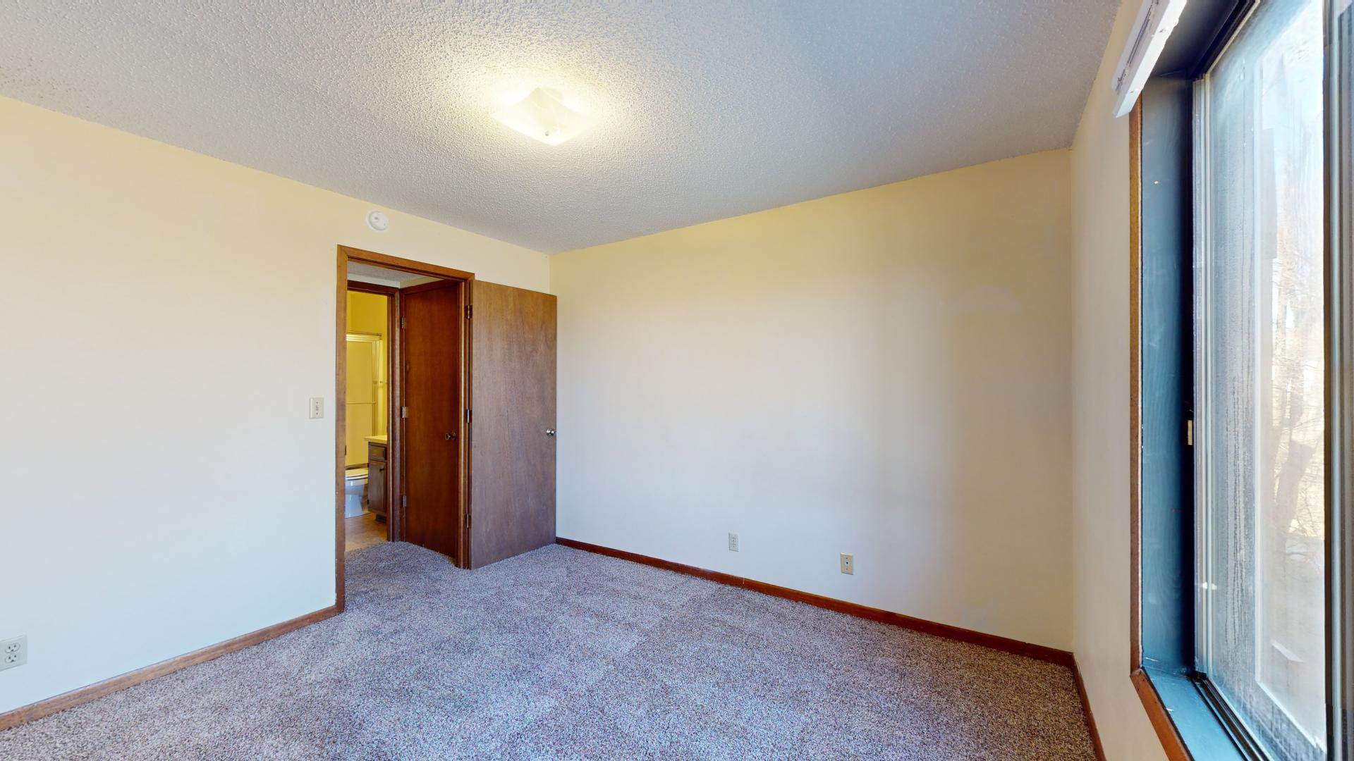 3500 Grand Avenue, Ames, IA 50010