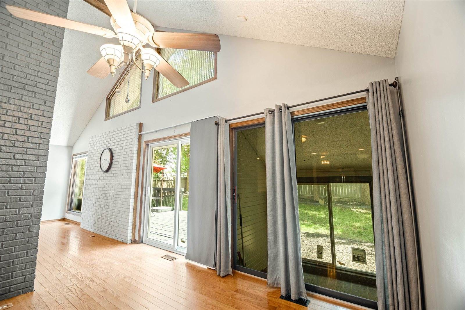 8635 East Mount Vernon St, Wichita, KS 67207