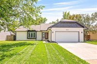 8635 East Mount Vernon St, Wichita, KS 67207