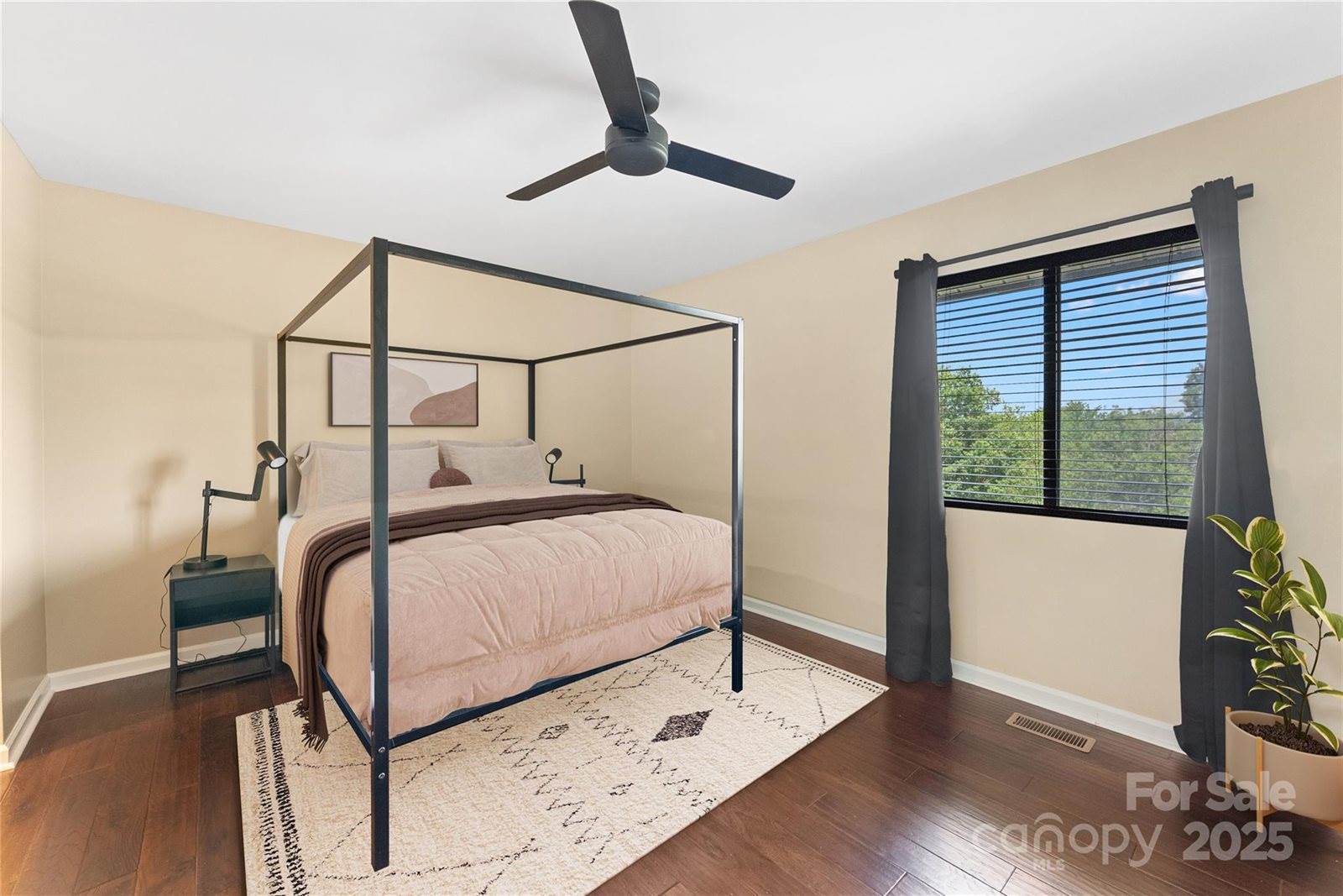 223 Cheyenne Court, Asheville, NC 28803