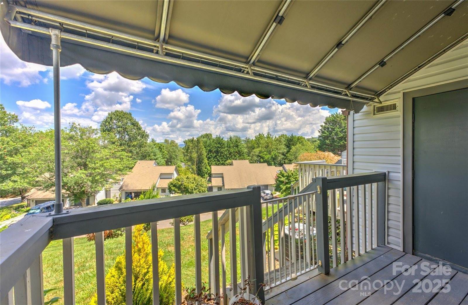 223 Cheyenne Court, Asheville, NC 28803