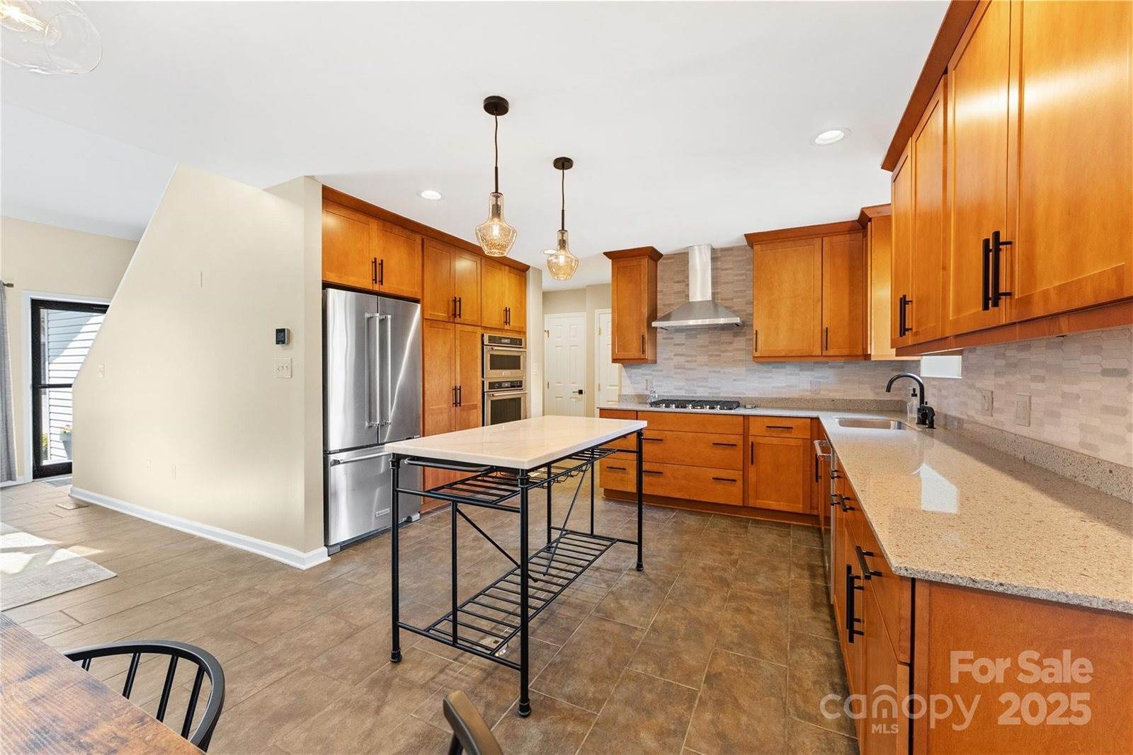 223 Cheyenne Court, Asheville, NC 28803