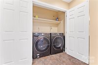 223 Cheyenne Court, Asheville, NC 28803