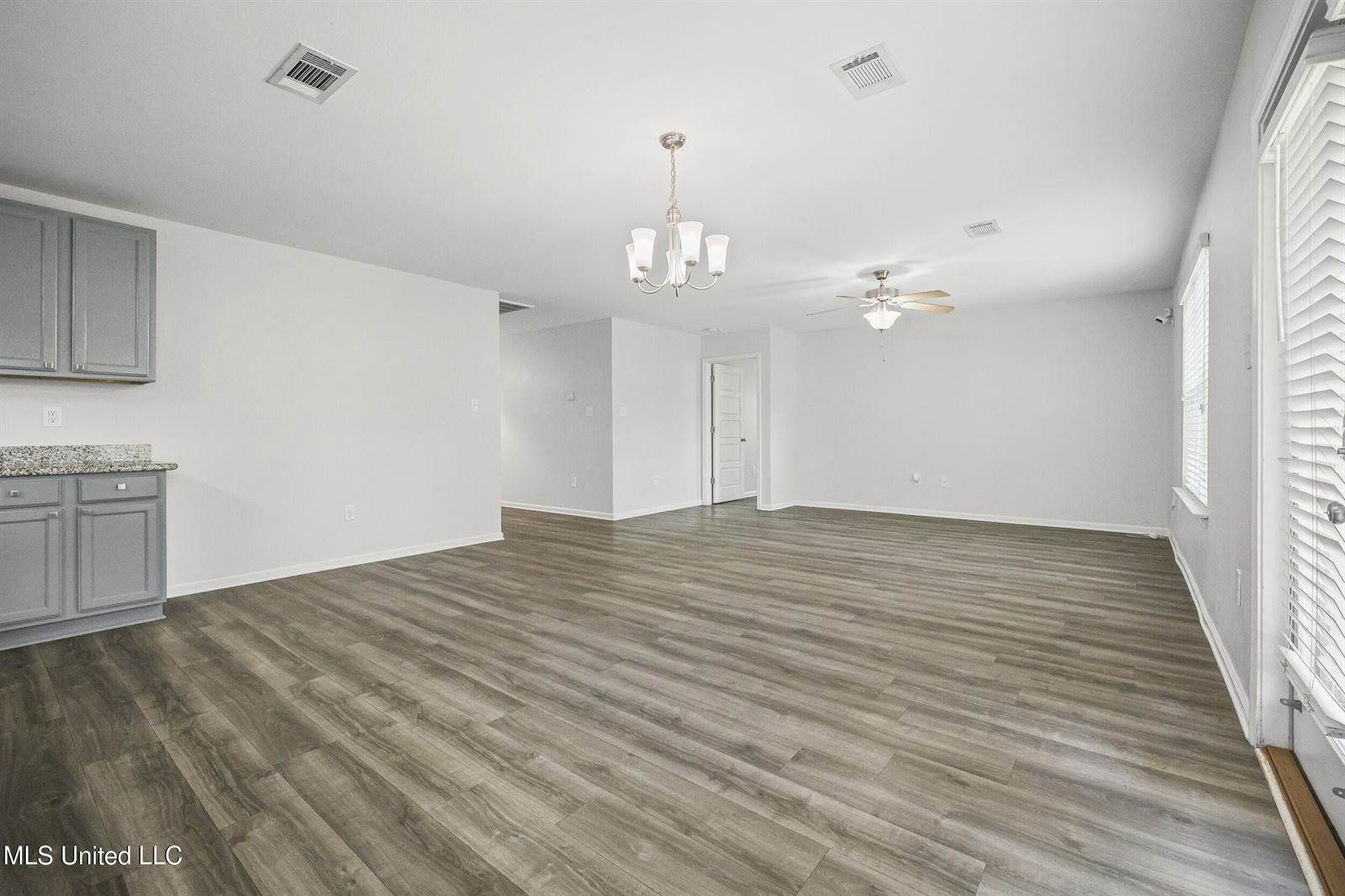 204 Lantana Boulevard, Long Beach, MS 39560