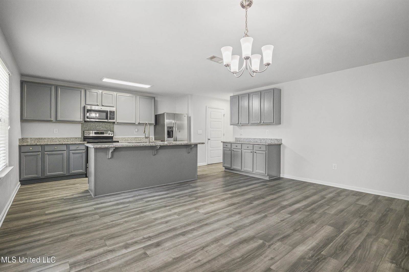 204 Lantana Boulevard, Long Beach, MS 39560