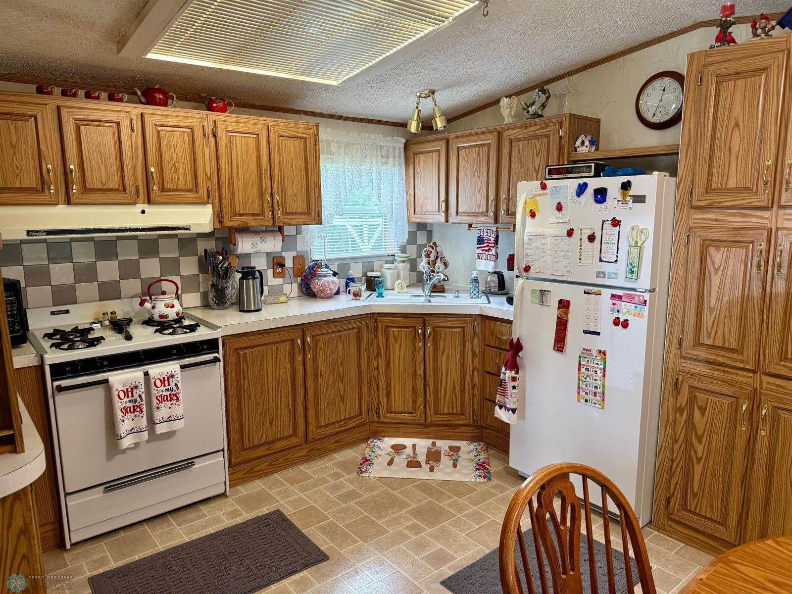 16288 220th Avenue NE, Thief River Falls, MN 56701