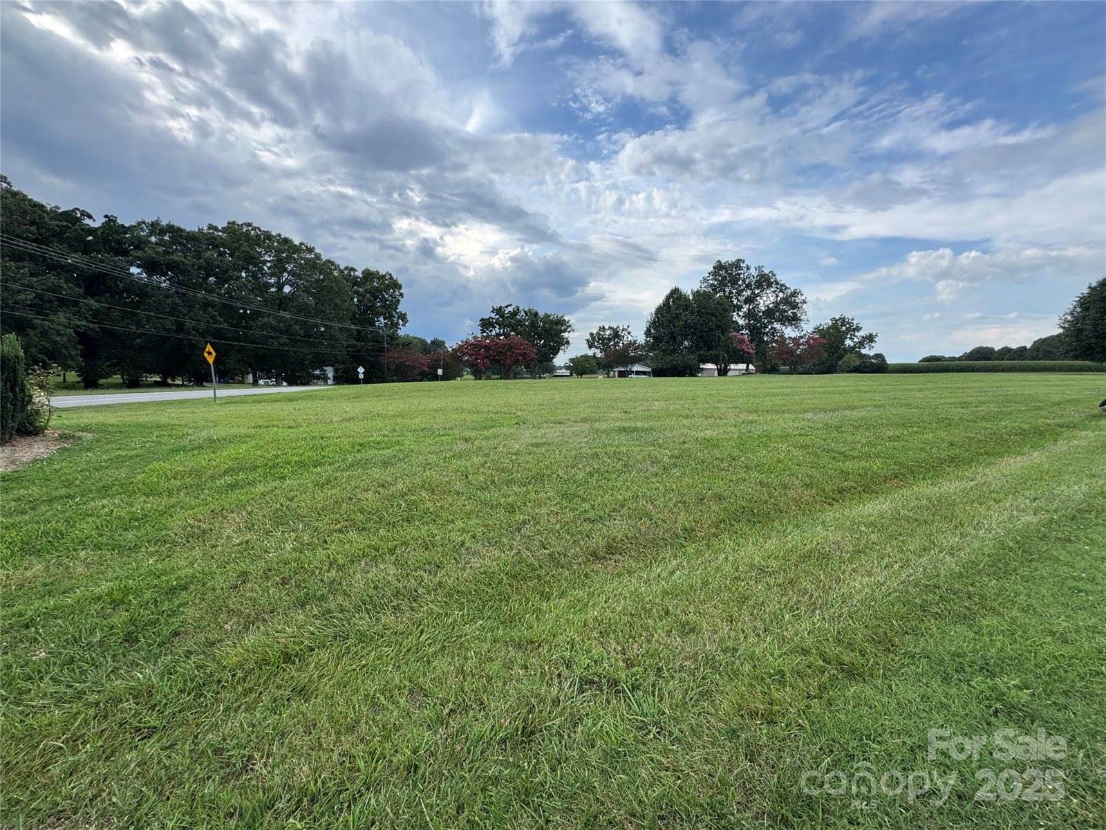 3392 Dreamy Lane, Claremont, NC 28610