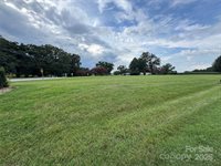 3392 Dreamy Lane, Claremont, NC 28610