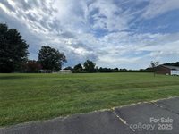 3392 Dreamy Lane, Claremont, NC 28610