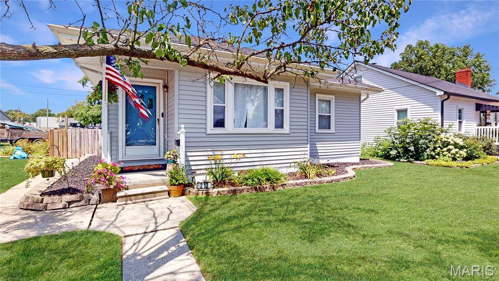 213 East Laurel Street, Millstadt, IL 62260