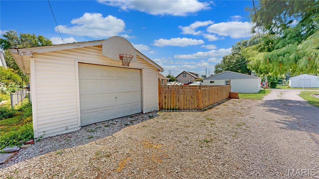 213 East Laurel Street, Millstadt, IL 62260