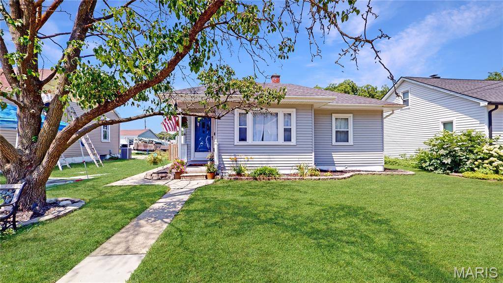 213 East Laurel Street, Millstadt, IL 62260