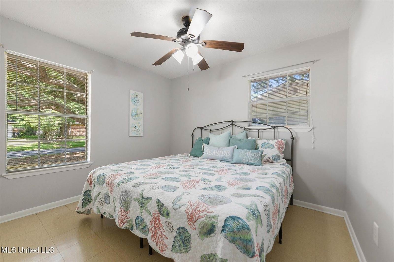 1308 Parktown Drive, Ocean Springs, MS 39564