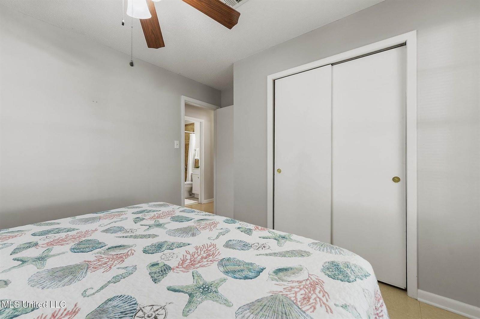 1308 Parktown Drive, Ocean Springs, MS 39564