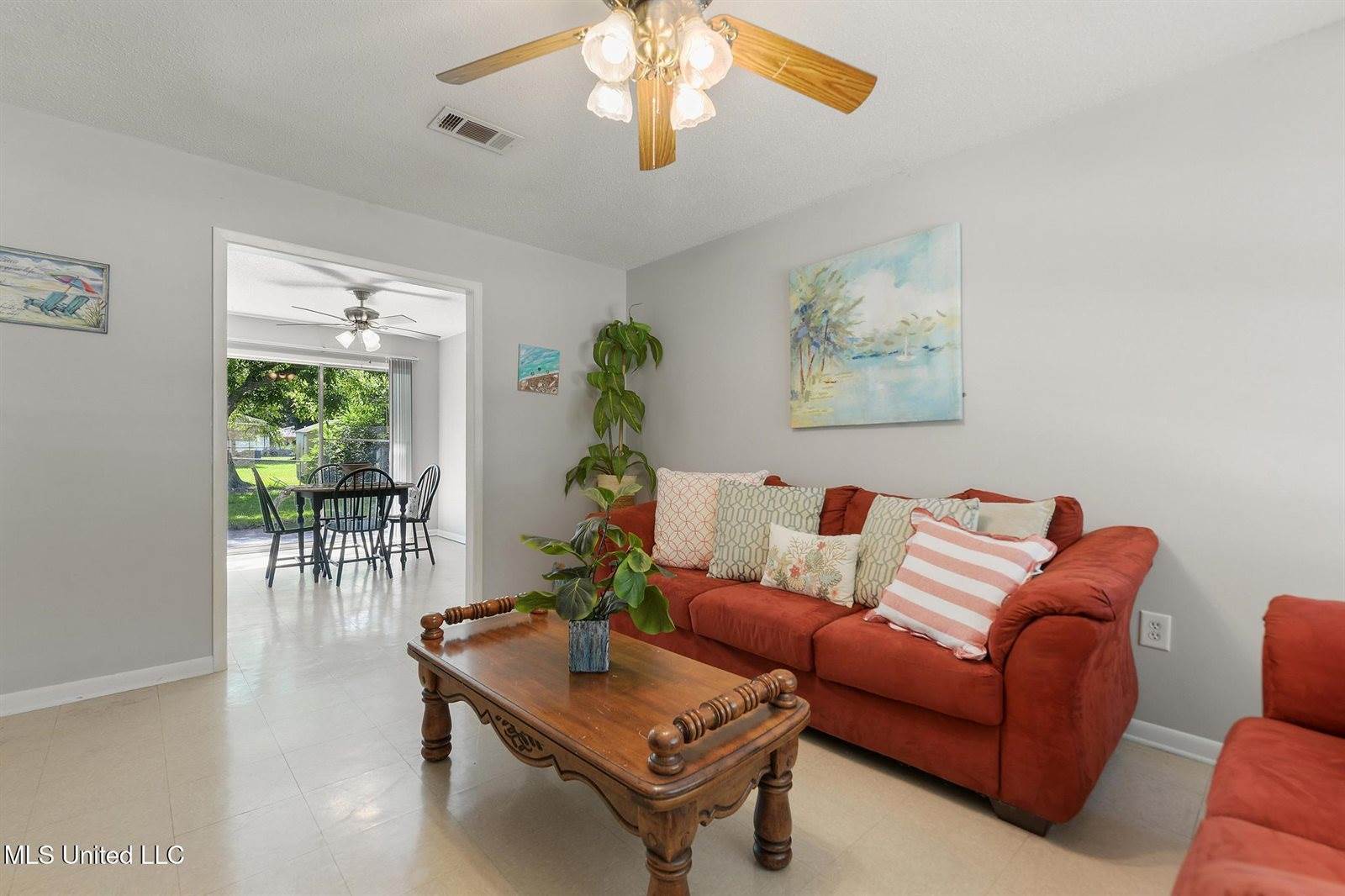 1308 Parktown Drive, Ocean Springs, MS 39564