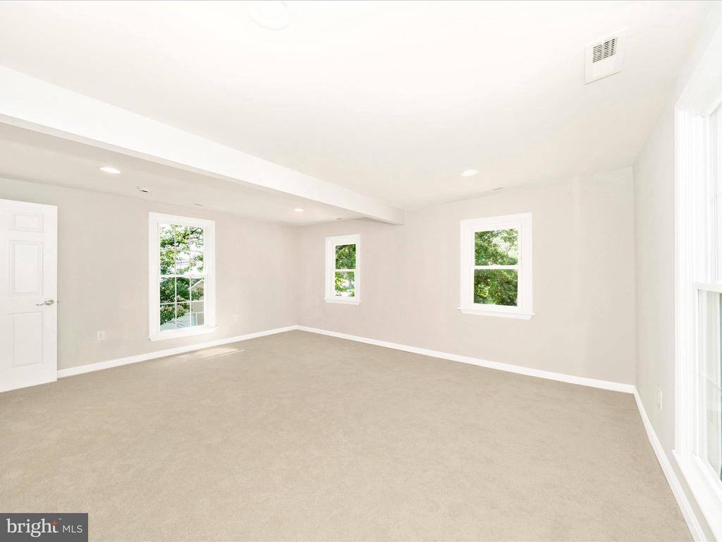 21 Mattingly Avenue, Indian Head, MD 20640