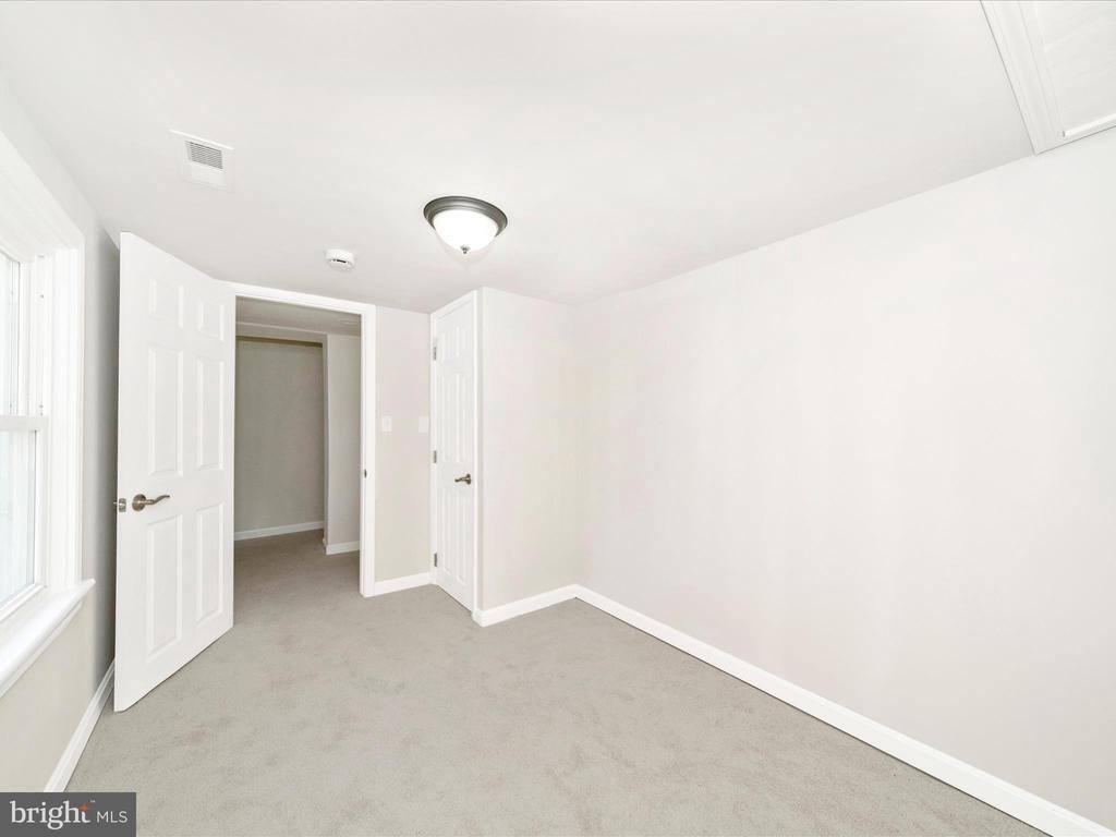 21 Mattingly Avenue, Indian Head, MD 20640