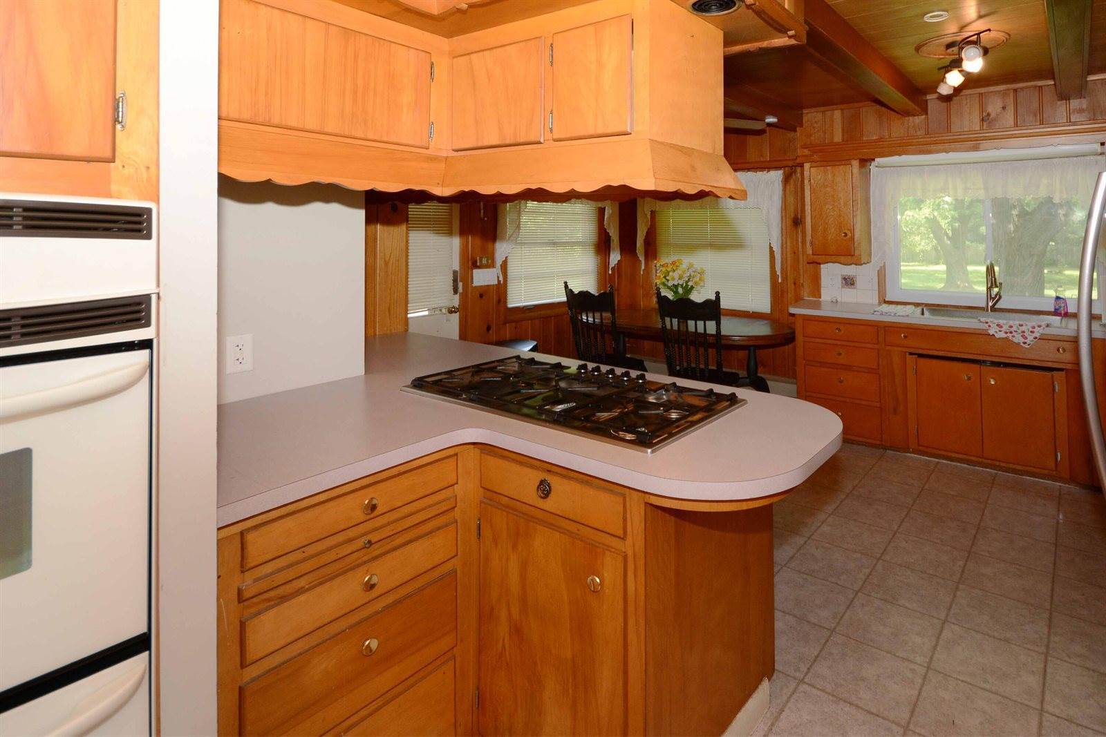 2357 River Street, Kalamazoo, MI 49048