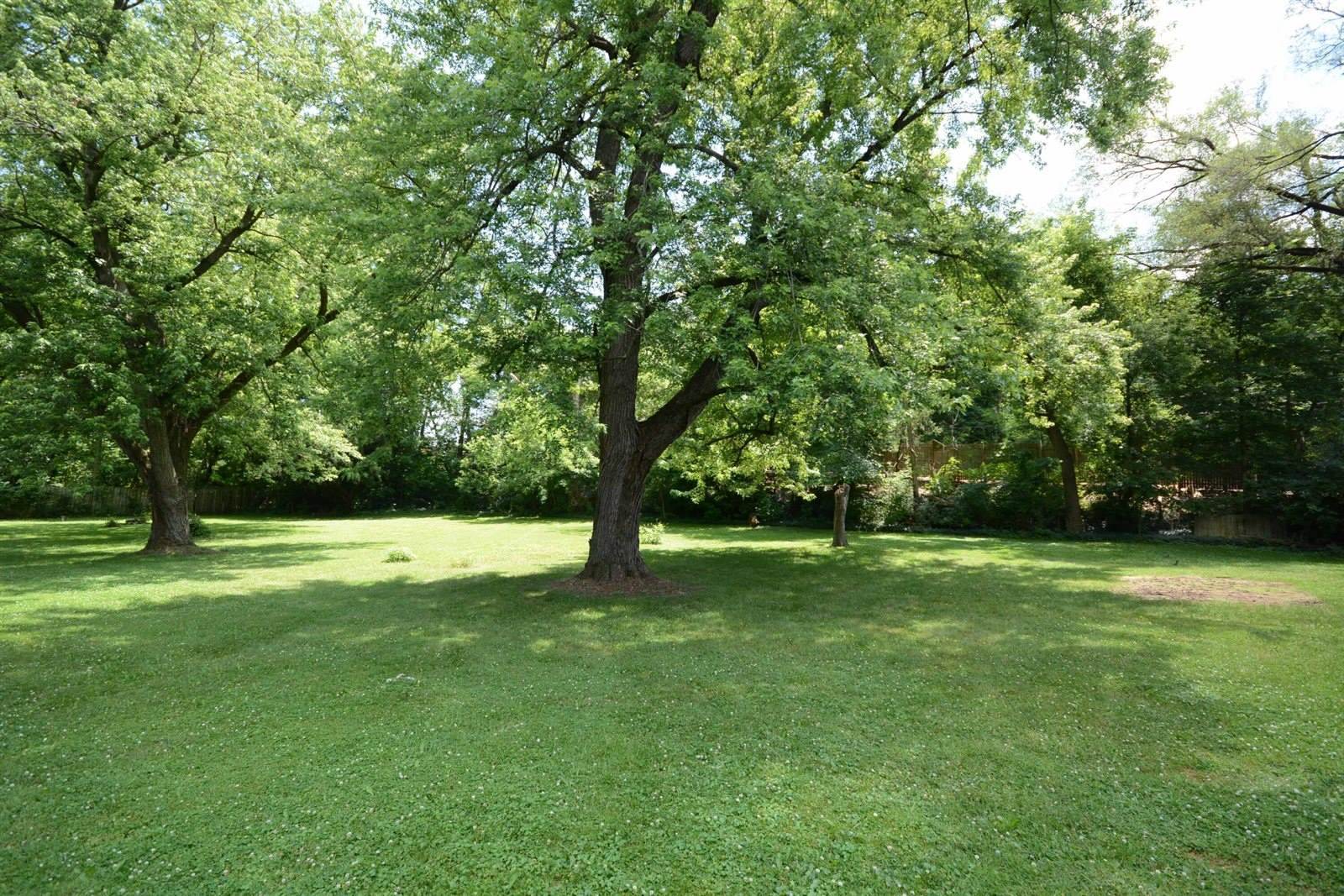 2357 River Street, Kalamazoo, MI 49048