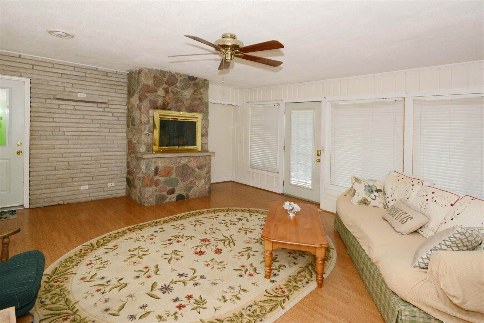 2357 River Street, Kalamazoo, MI 49048