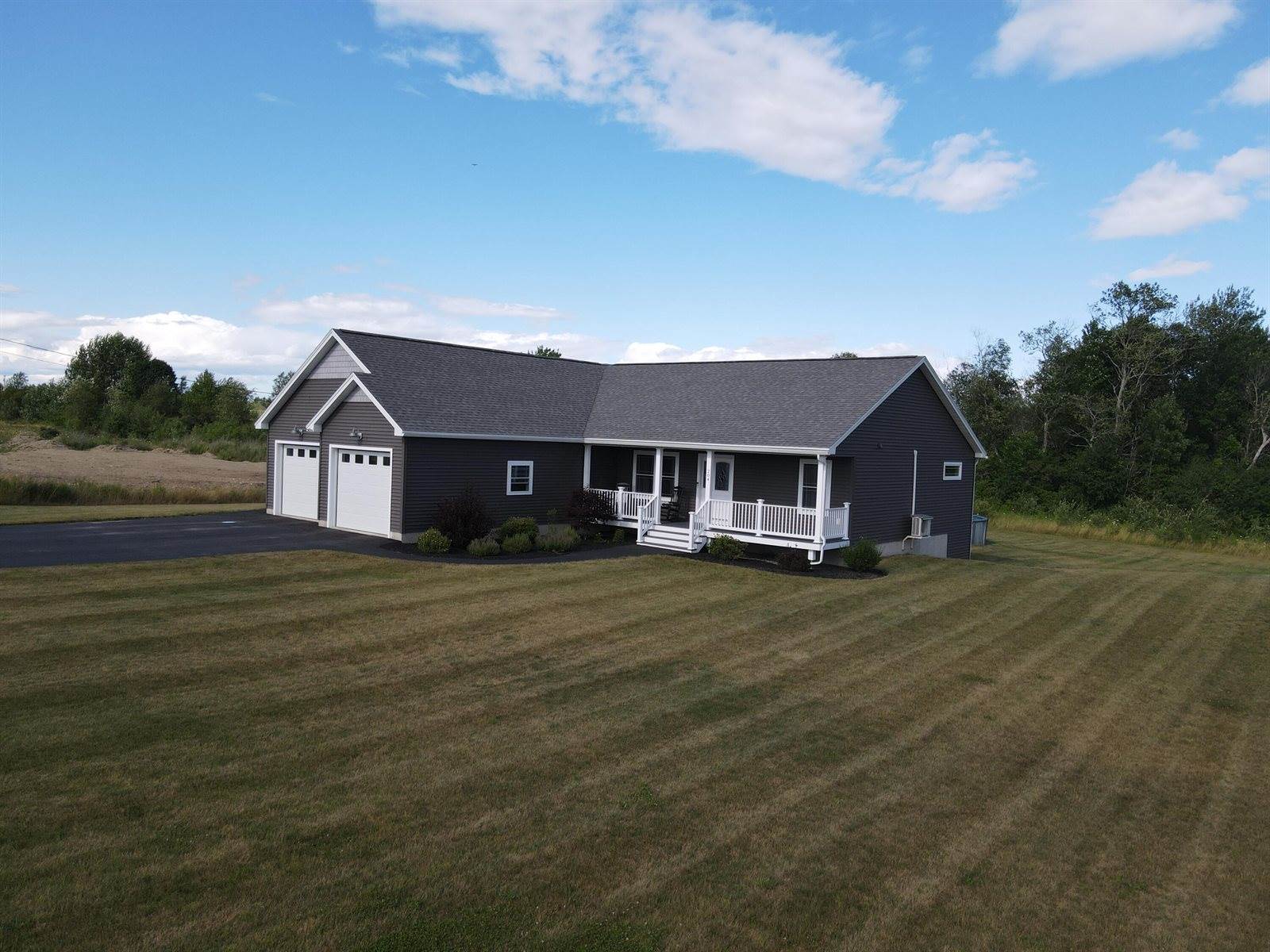 204 Edenfield Drive, Hermon, ME 04401