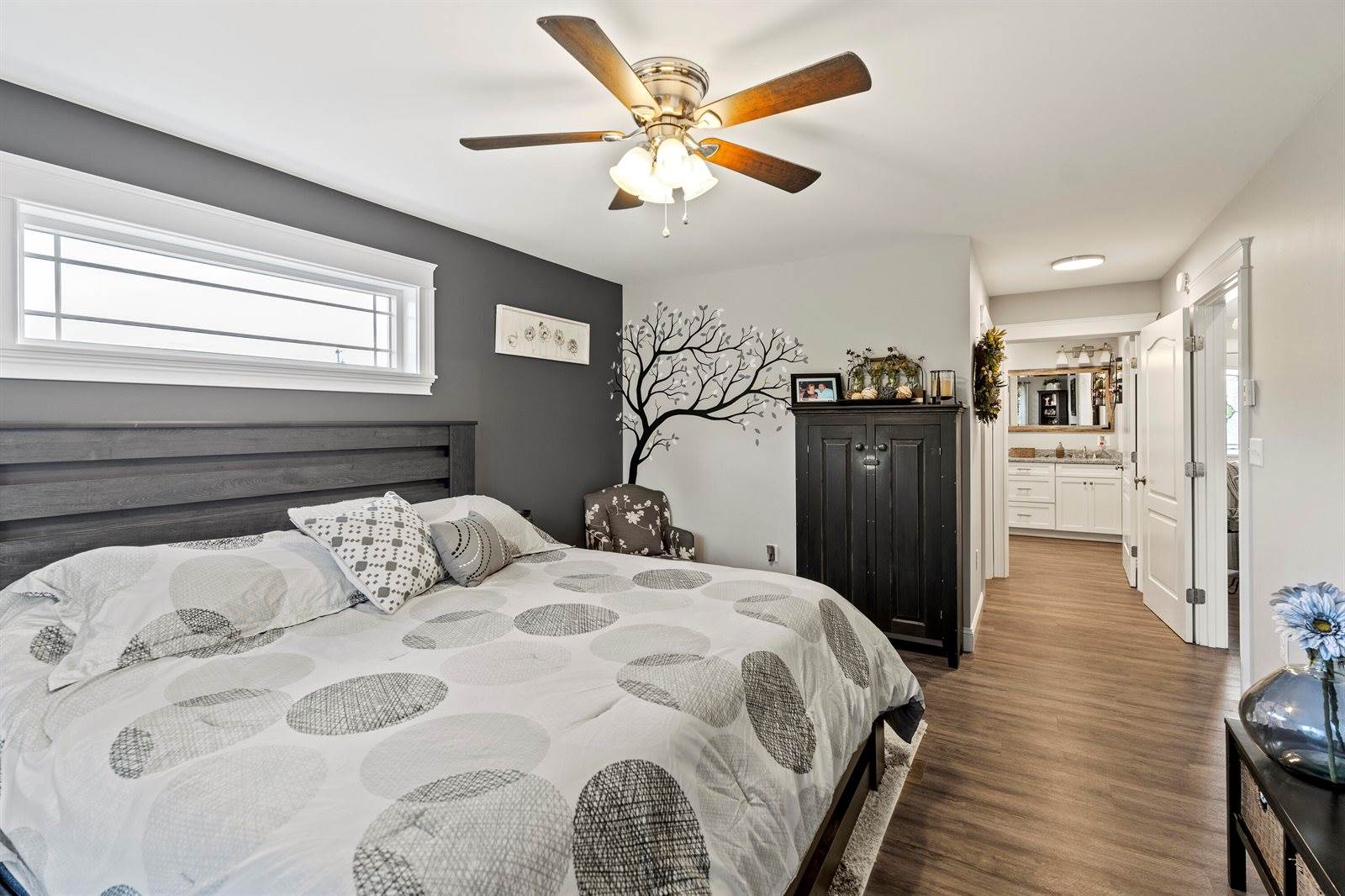 204 Edenfield Drive, Hermon, ME 04401