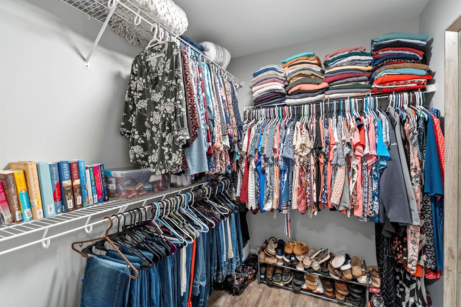 204 Edenfield Drive, Hermon, ME 04401