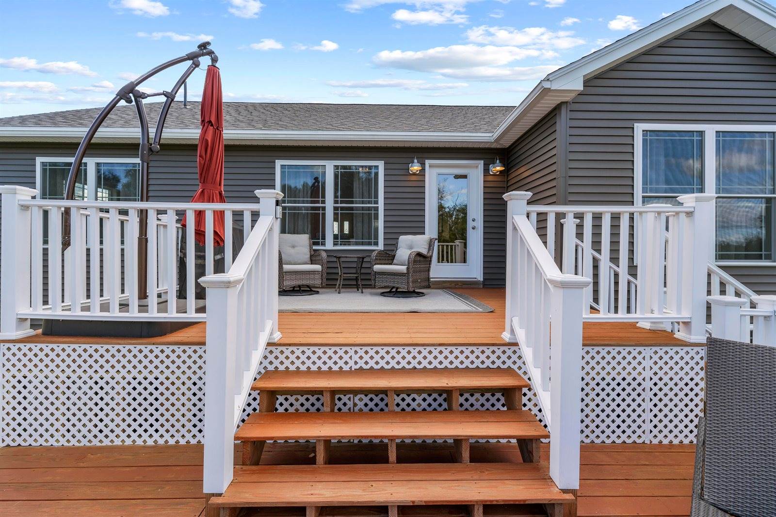 204 Edenfield Drive, Hermon, ME 04401