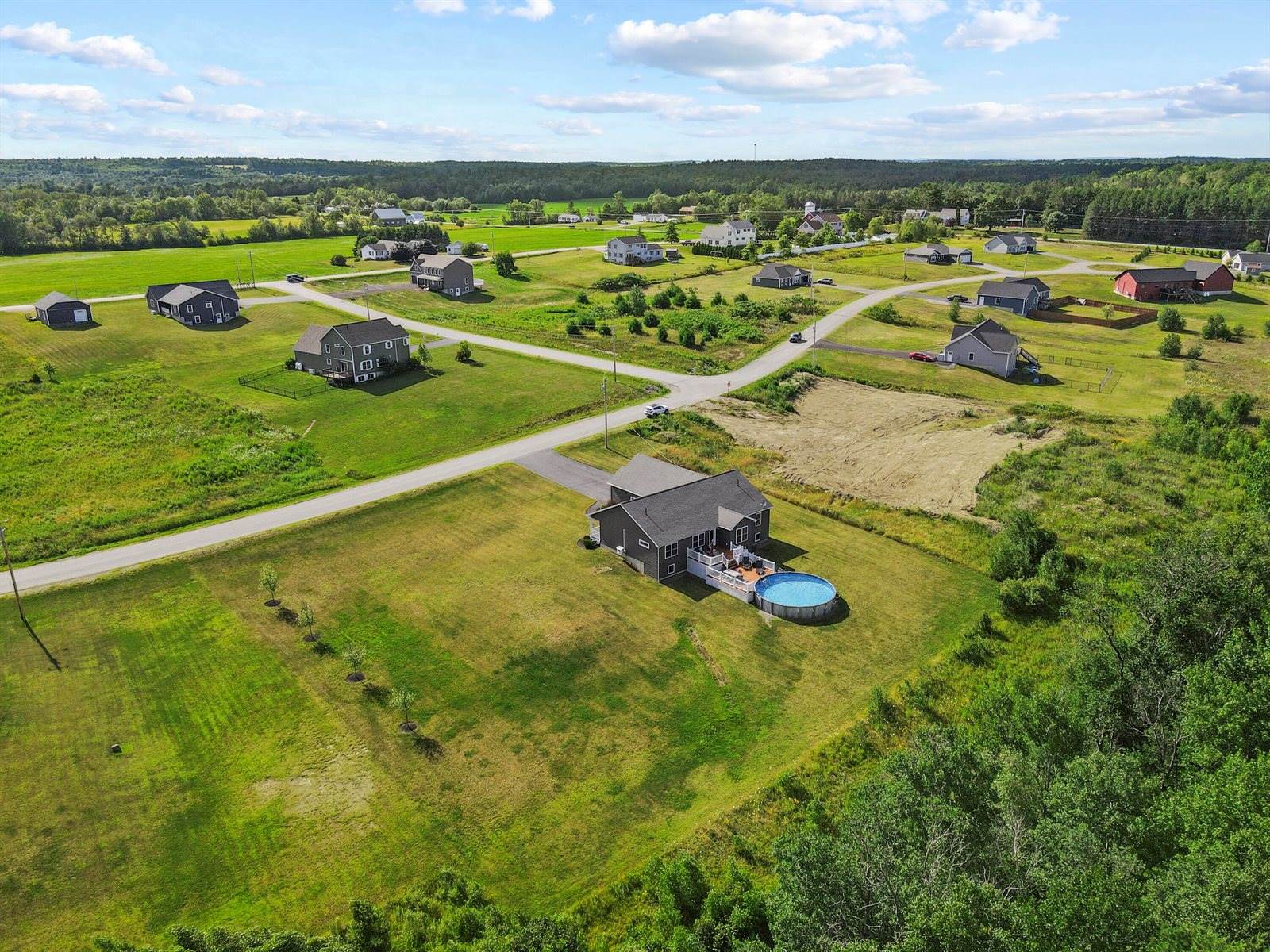 204 Edenfield Drive, Hermon, ME 04401