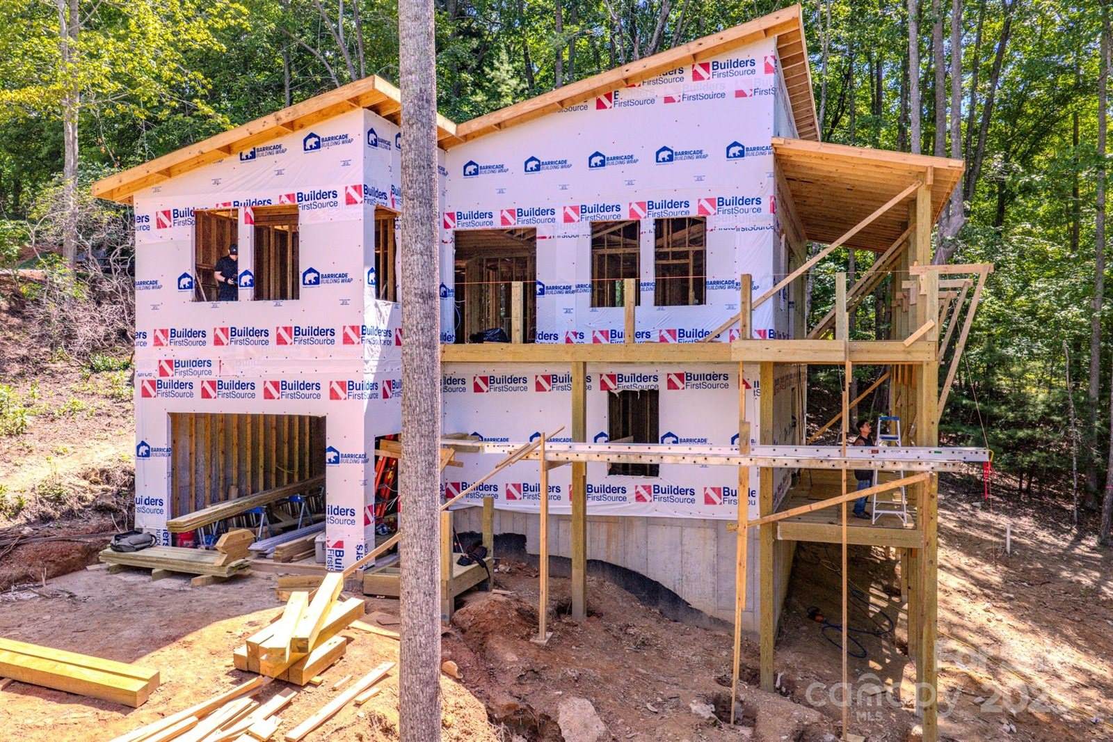 276 Coopers Drive, Hendersonville, NC 28739