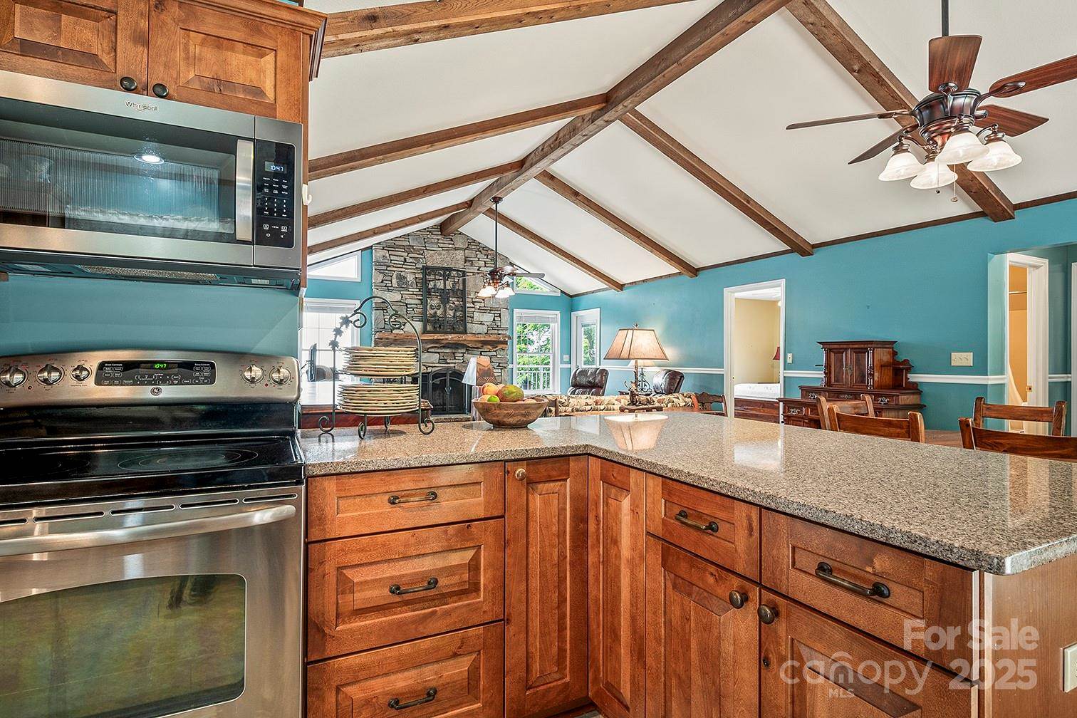 1995 Hemlock Trail, Columbus, NC 28722