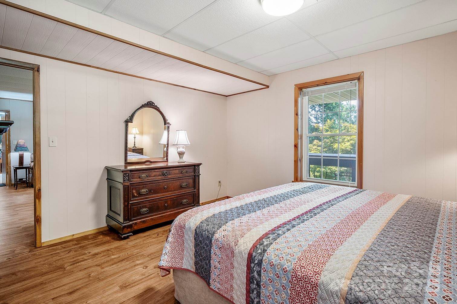 1995 Hemlock Trail, Columbus, NC 28722