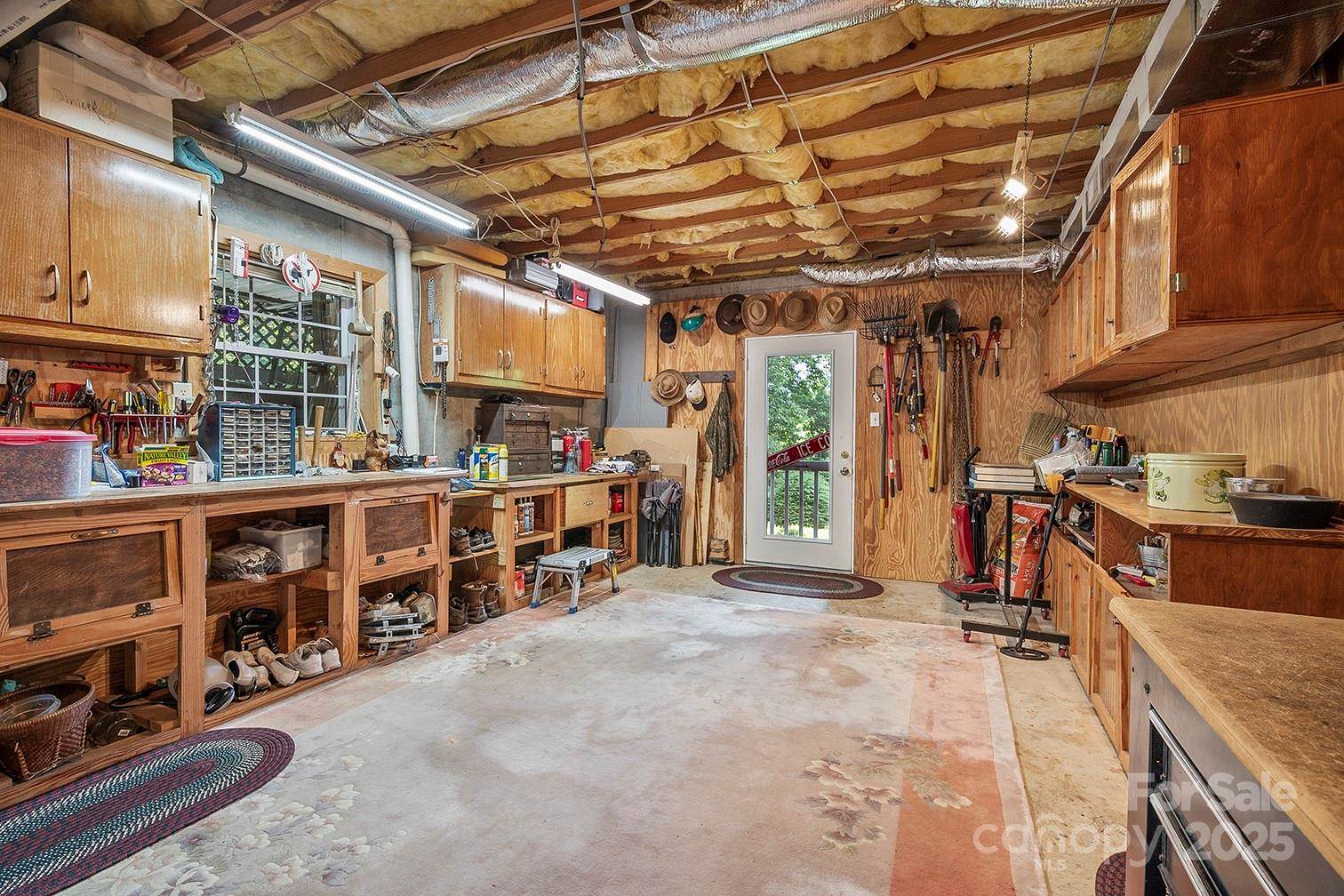 1995 Hemlock Trail, Columbus, NC 28722