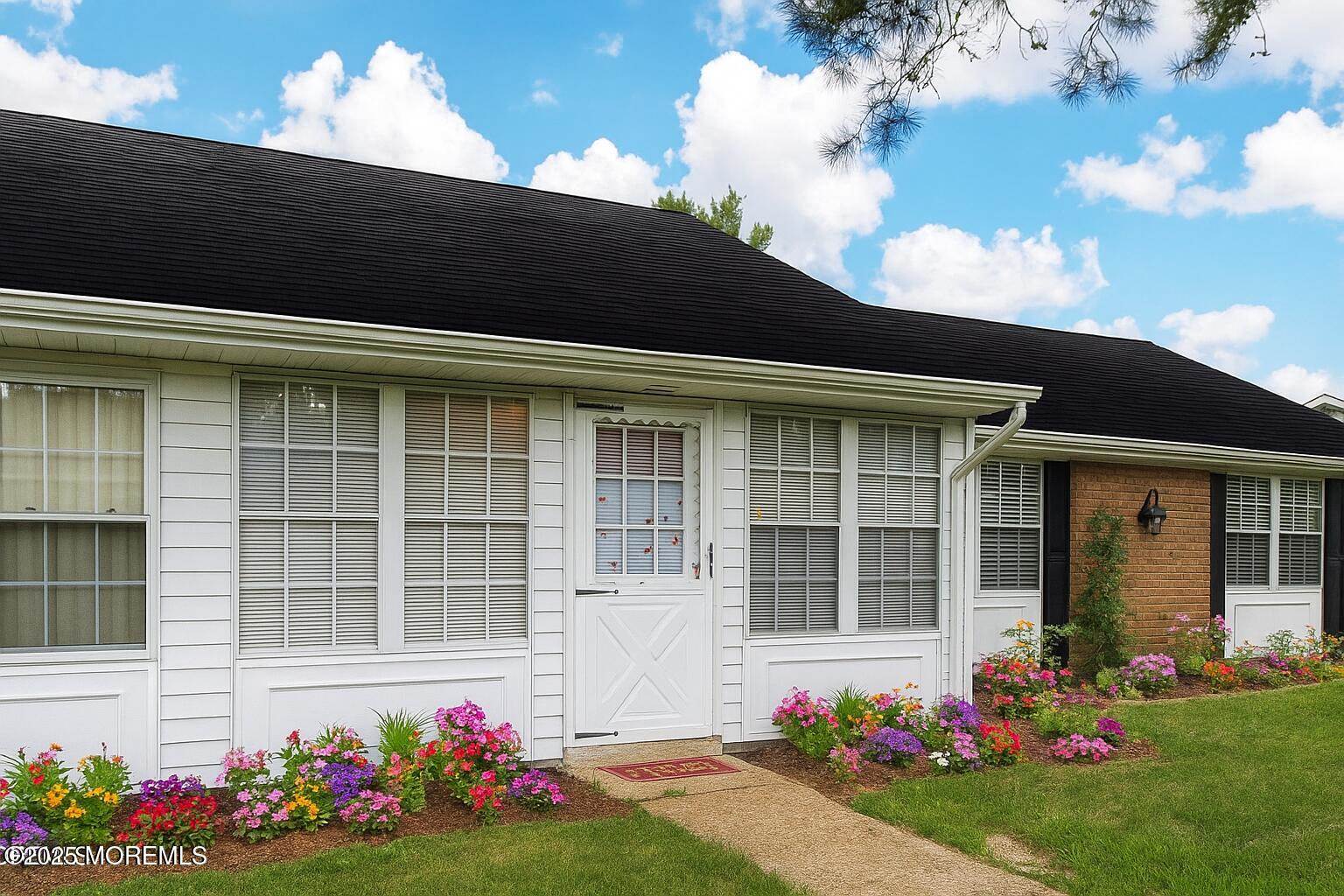 61 Cambridge Circle, #B, Manchester, NJ 08759