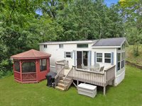 S7855 Eagle Crest Dr, De Soto, WI 54624