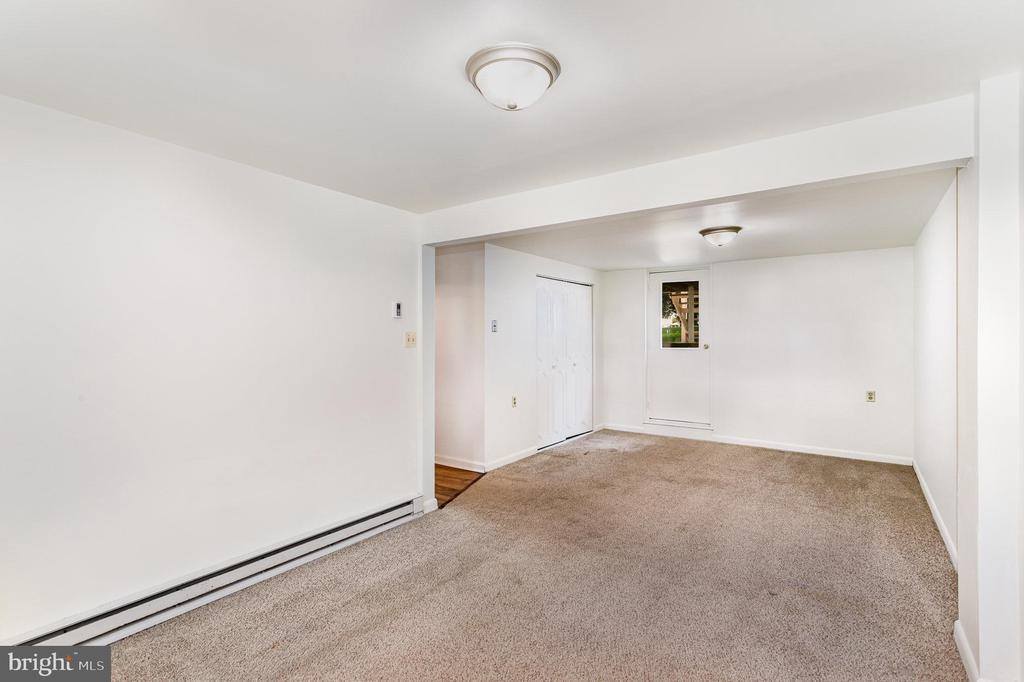 604 Charles Road, Dauphin, PA 17018