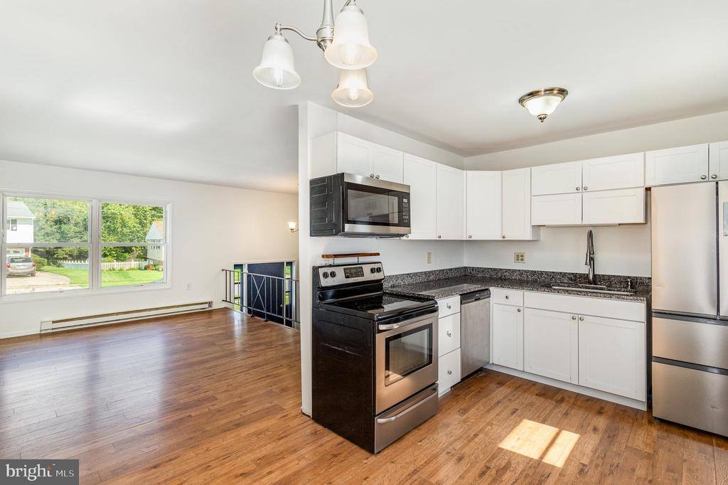 604 Charles Road, Dauphin, PA 17018