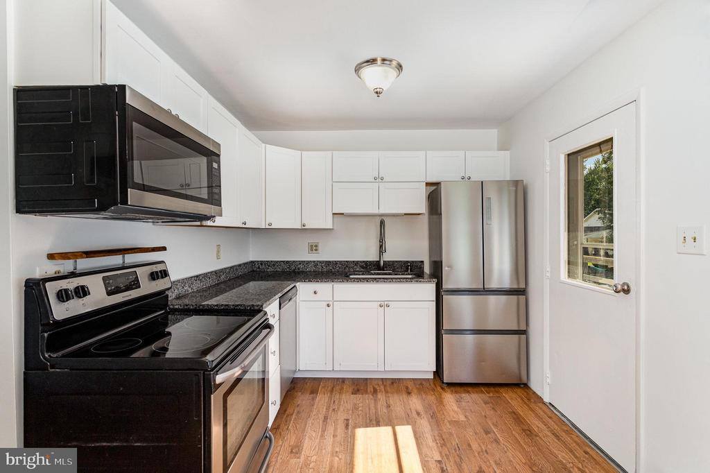 604 Charles Road, Dauphin, PA 17018