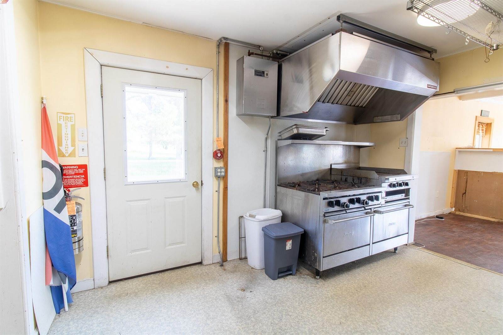 749 US Rte 1, Jonesboro, ME 04648