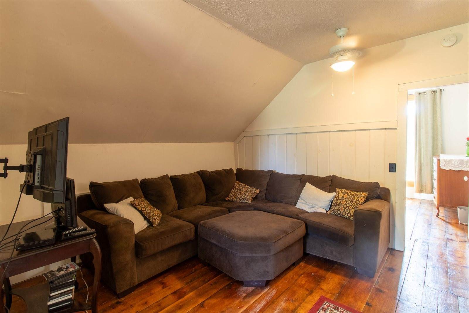 749 US Rte 1, Jonesboro, ME 04648