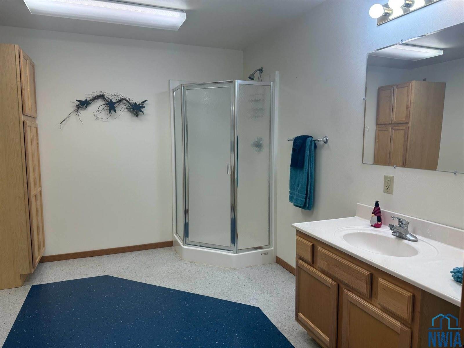 110 Reed St, Akron, IA 51001