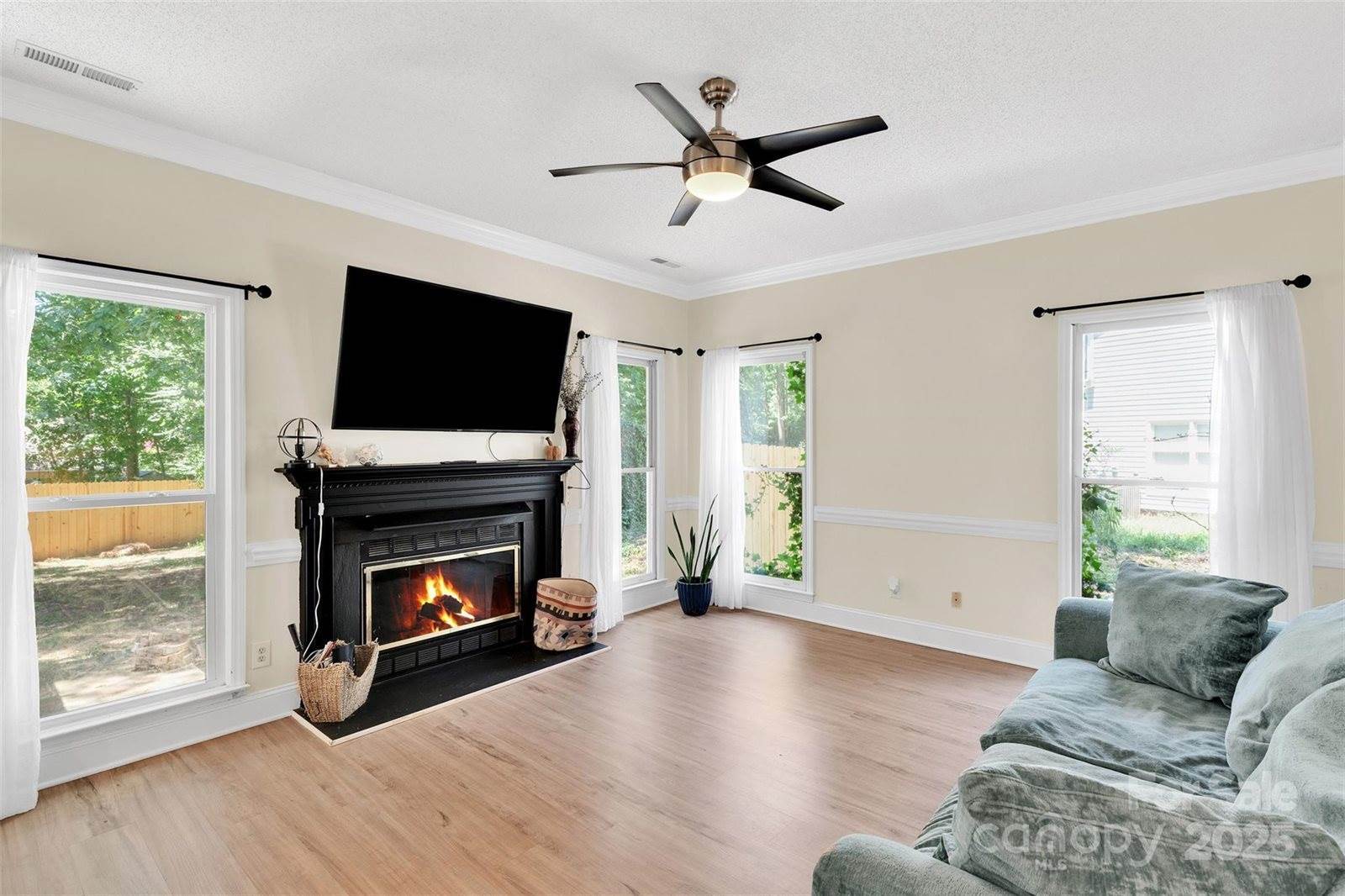 2725 Kirkholm Drive, Matthews, NC 28105