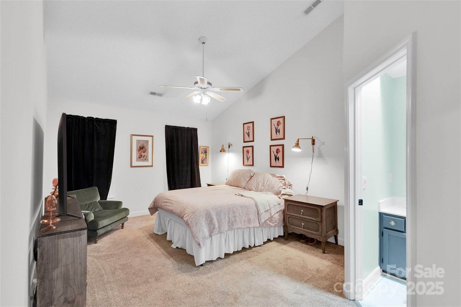 2725 Kirkholm Drive, Matthews, NC 28105