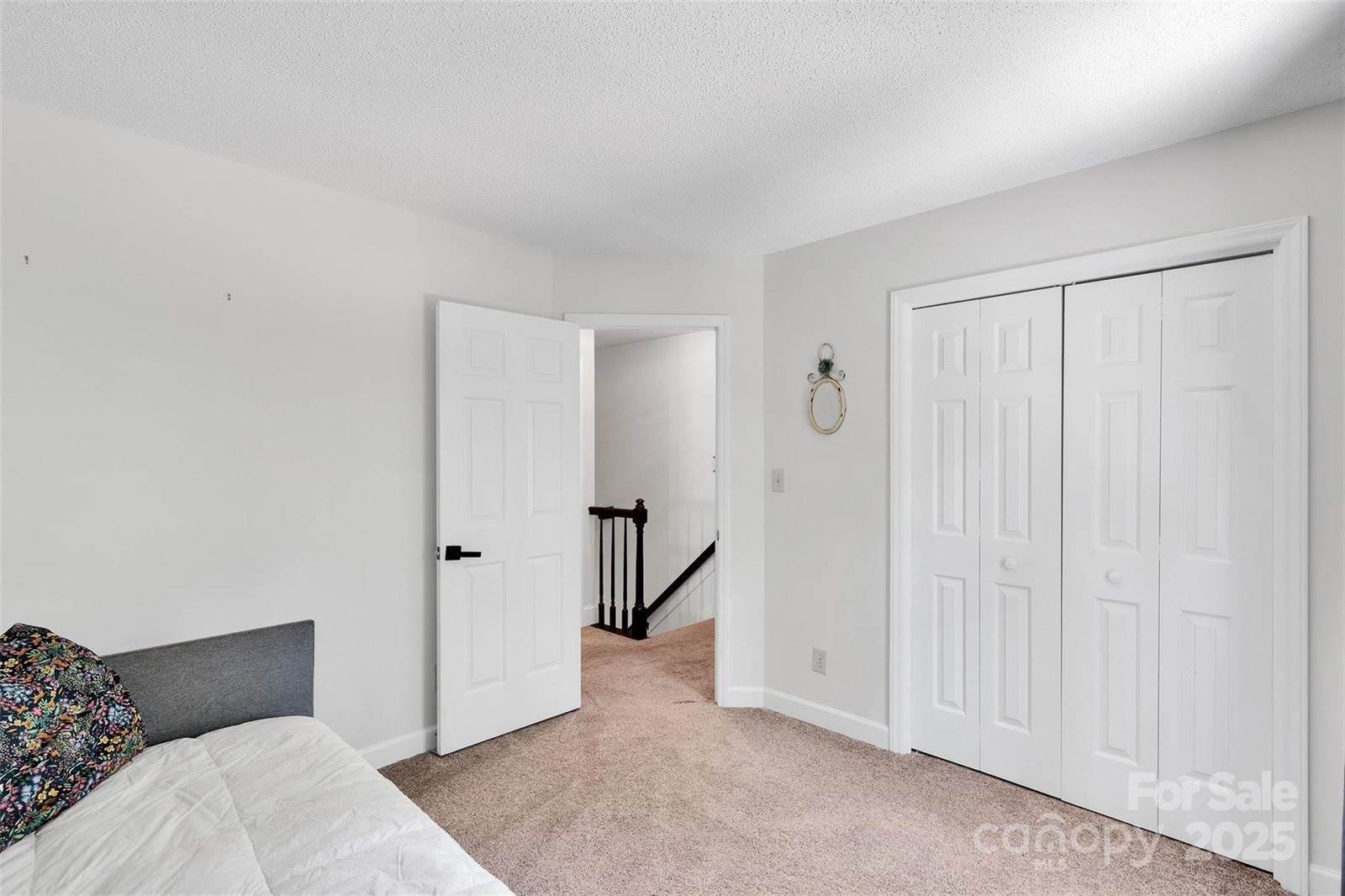 2725 Kirkholm Drive, Matthews, NC 28105